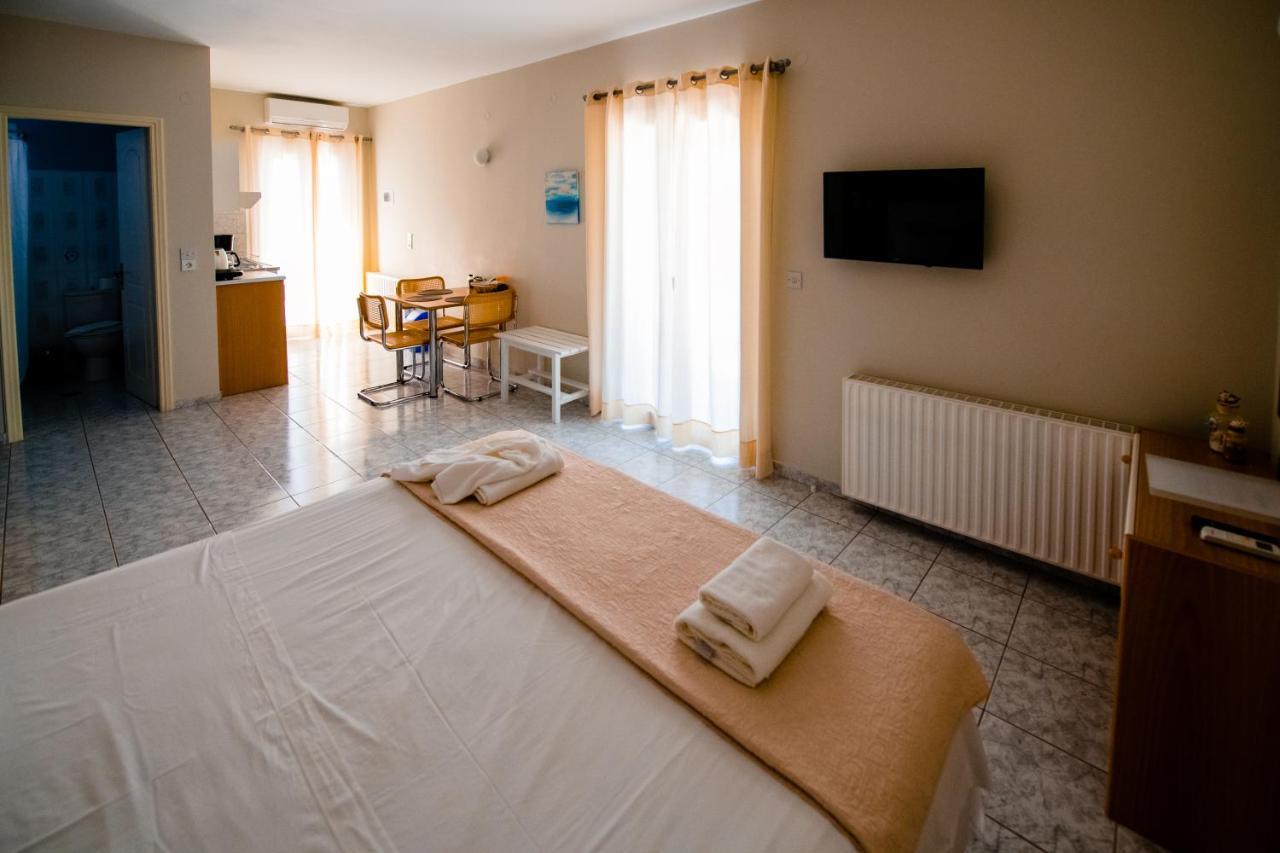Pessada Bay Studios And Apartments Pesádha Dış mekan fotoğraf