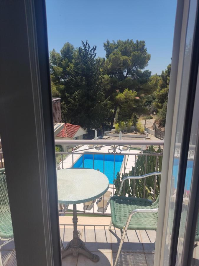 Pessada Bay Studios And Apartments Pesádha Dış mekan fotoğraf
